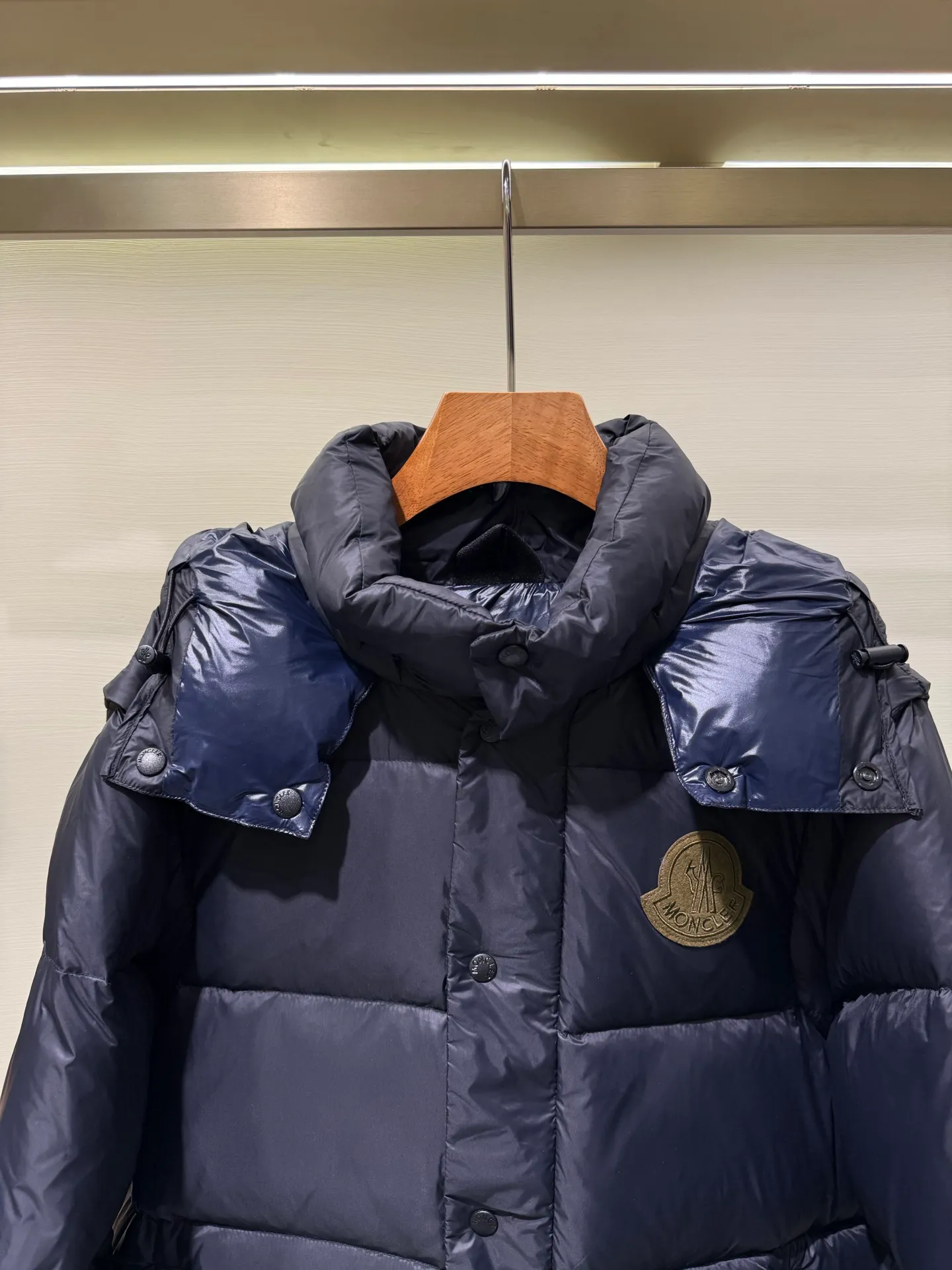 P390 Premium 2026 Original 90 ！ Premium ， ， ， ， ， ， ， 。 ， 。 ， ， ， 。 Size：M-3XL